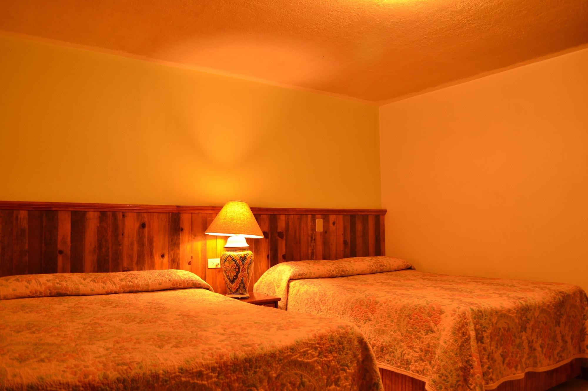 Hotel Posada Del Cobre Creel Extérieur photo